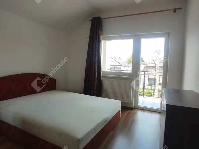 Eladó ház Komárom, Szőny 137 nm