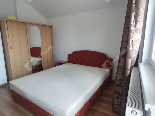 Eladó ház Komárom, Szőny 137 nm