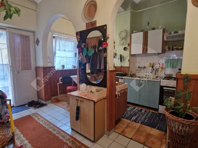 Eladó ház Komárom 90 nm