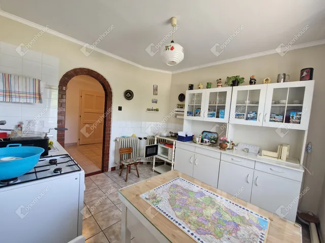 Eladó ház Komárom, Szőny 88 nm