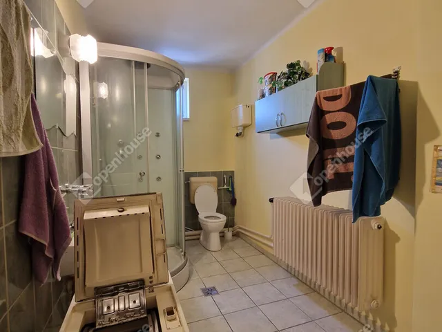 Eladó ház Komárom, Szőny 88 nm