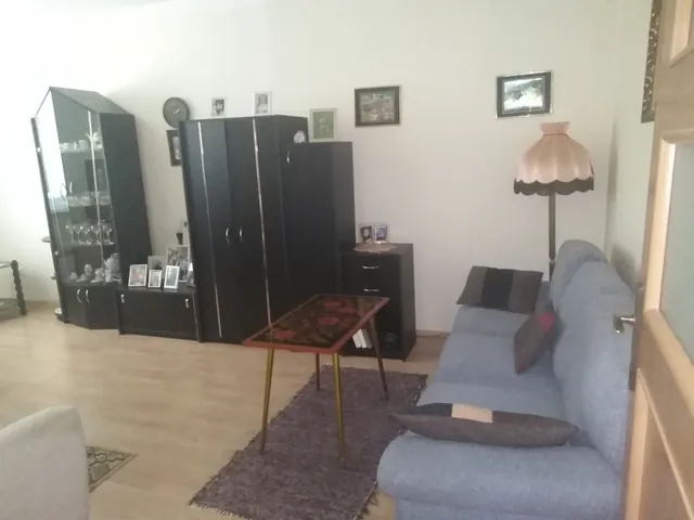 Eladó lakás Komárom 85 nm