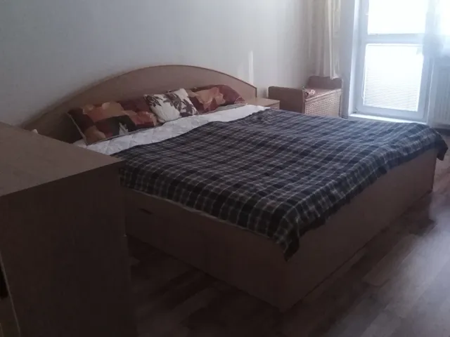 Eladó lakás Komárom 85 nm