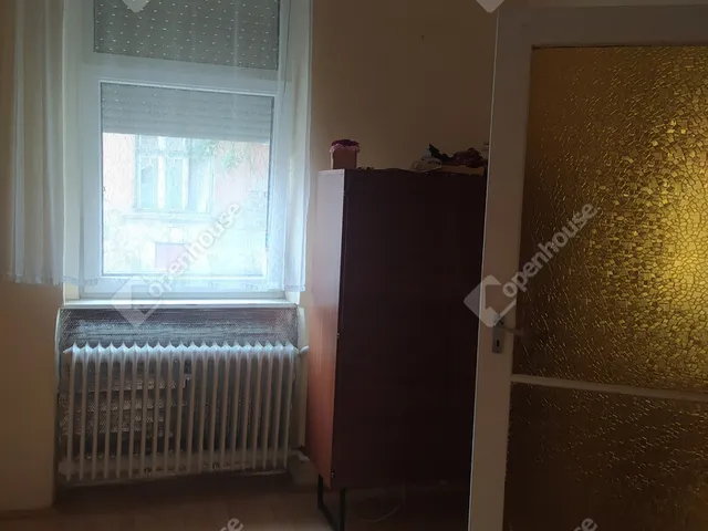 Eladó lakás Komárom 43 nm