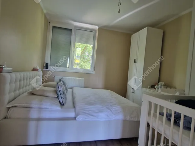 Eladó lakás Komárom, Szőny 64 nm