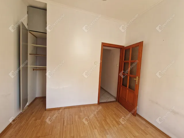 Eladó lakás Komárom 62 nm