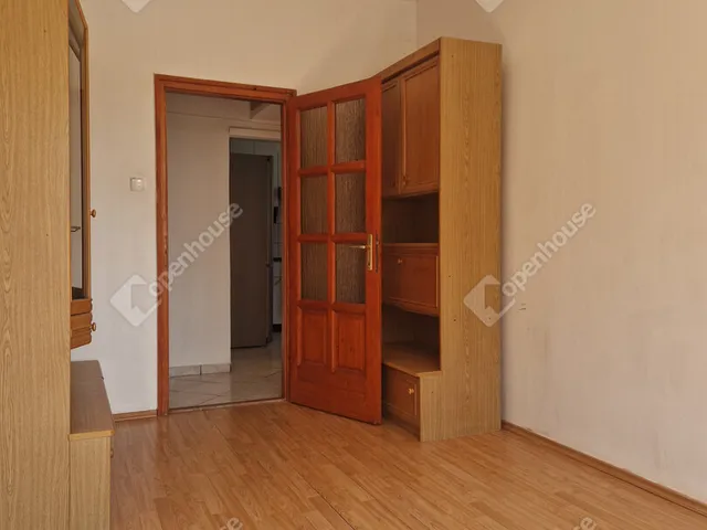 Eladó lakás Komárom 62 nm
