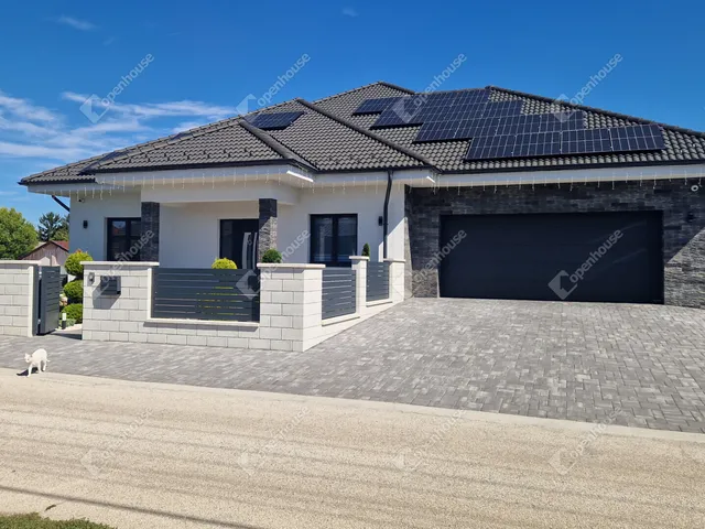 Eladó ház Komárom, Koppánymonostor 618 nm