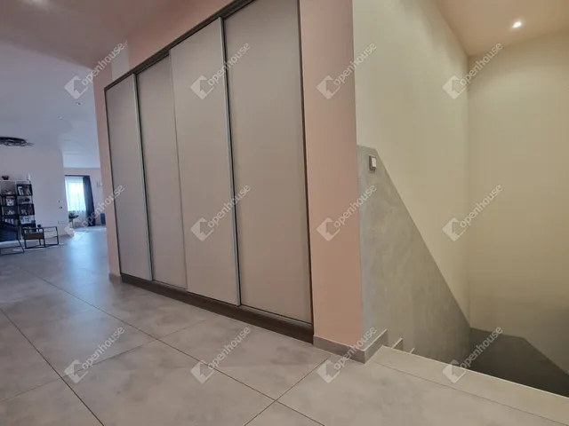 Eladó ház Komárom, Koppánymonostor 618 nm