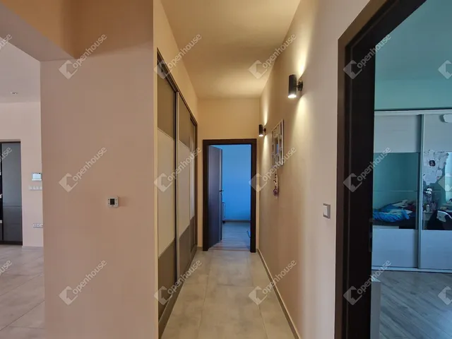 Eladó ház Komárom, Koppánymonostor 618 nm