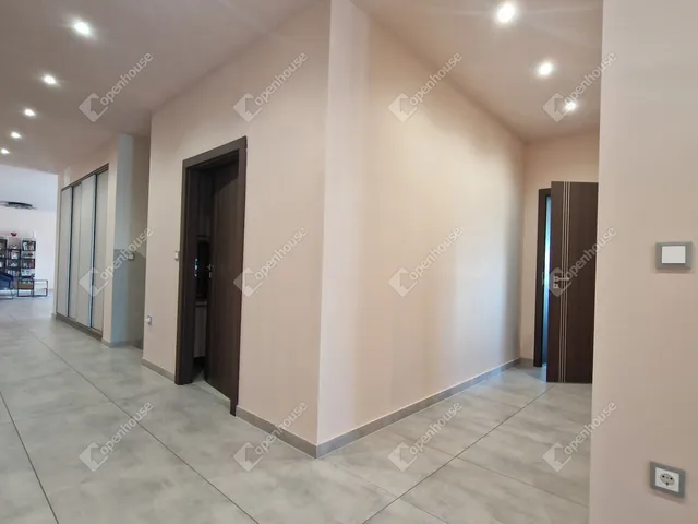 Eladó ház Komárom, Koppánymonostor 618 nm