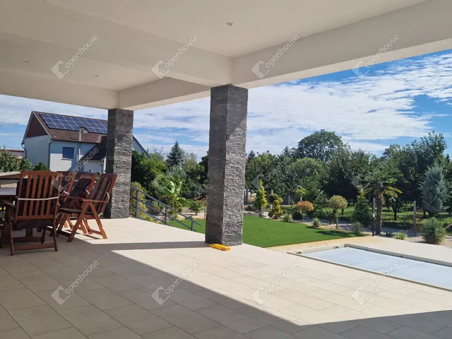 Eladó ház Komárom, Koppánymonostor 618 nm