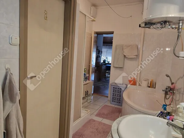 Eladó ház Bábolna 172 nm