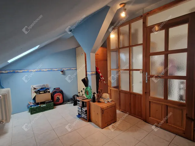 Eladó ház Bábolna 172 nm