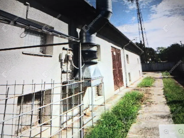 Eladó kereskedelmi és ipari ingatlan Komárom, Koppánymonostor 2544 nm