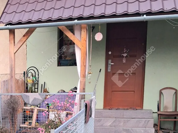 Eladó lakás Komárom 45 nm