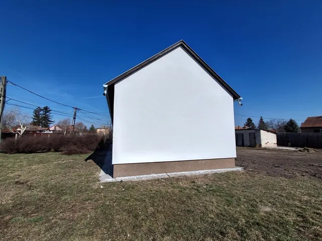 Eladó lakás Komárom, Szőny 49 nm