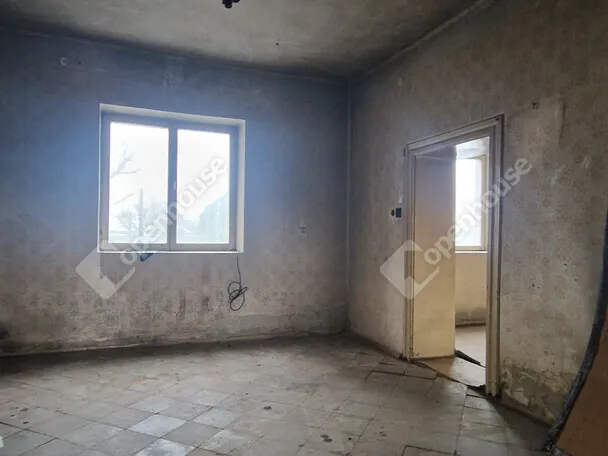 Eladó ház Ács 70 nm