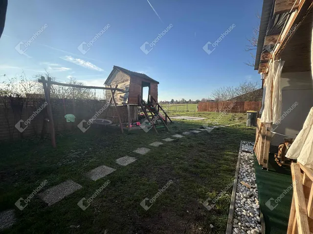 Eladó ház Bana 92 nm