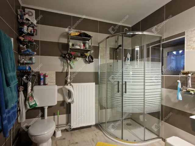 Eladó ház Ács 150 nm