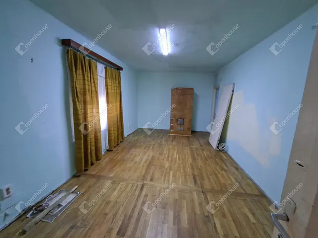 Eladó telek Tata, Újhegy 1300 nm