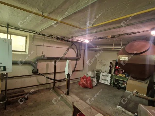 Eladó ház Komárom, Szőny 109 nm