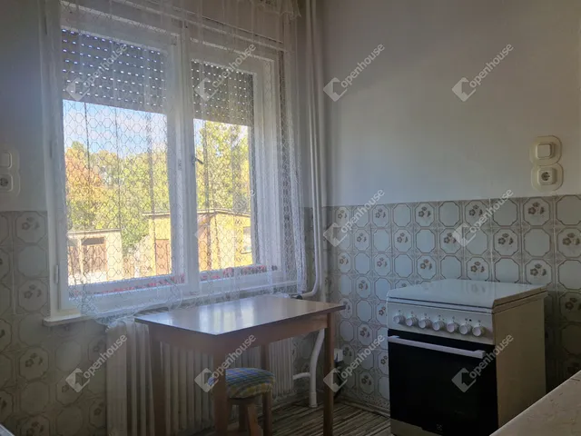 Eladó ház Komárom, Szőny 109 nm