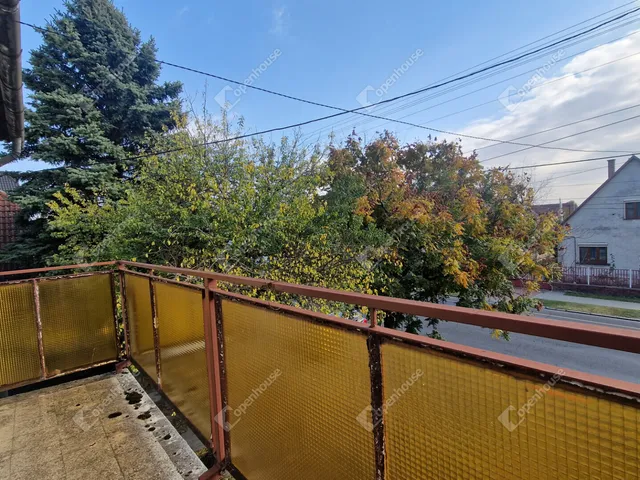 Eladó ház Komárom, Szőny 109 nm