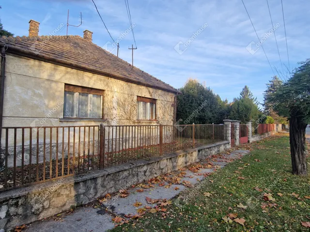 Eladó ház Komárom 78 nm