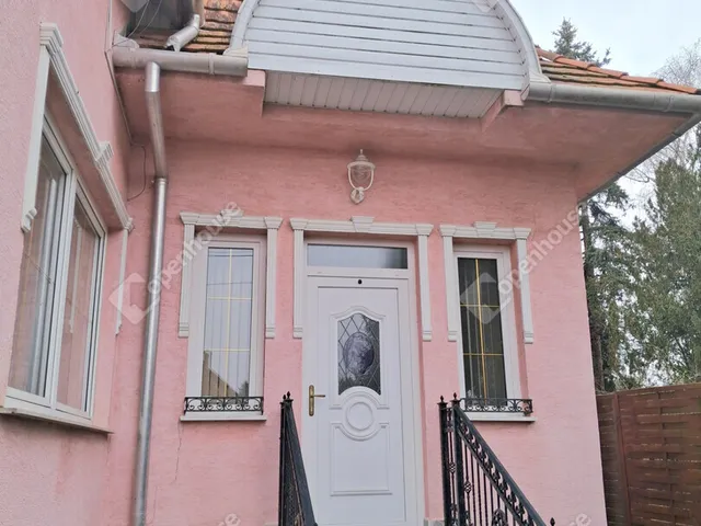 Kiadó ház Komárom, Koppánymonostor 92 nm