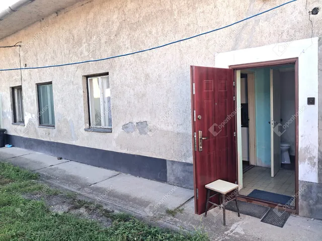 Eladó lakás Komárom 40 nm