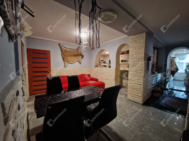 Eladó ház Mocsa 124 nm