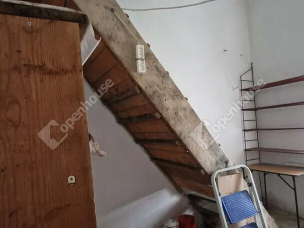 Eladó ház Ács 71 nm