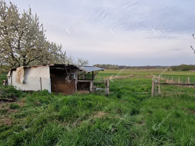 Eladó ház Csép 27 nm