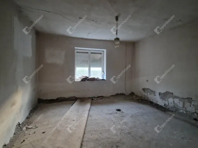 Eladó ház Csép 38 nm