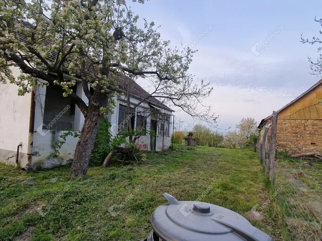 Eladó ház Csép 38 nm