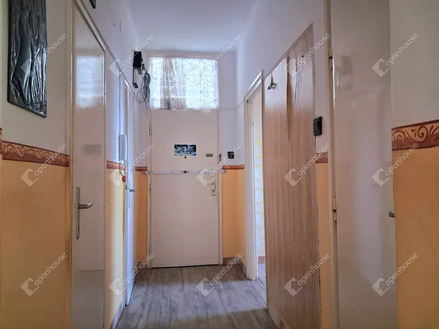 Eladó lakás Almásfüzitő 54 nm