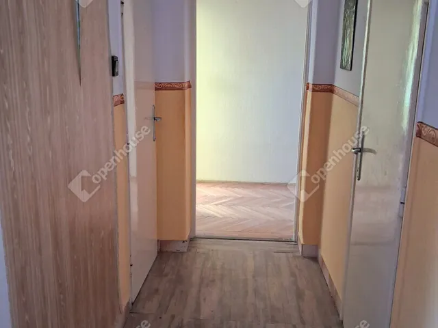 Eladó lakás Almásfüzitő 54 nm