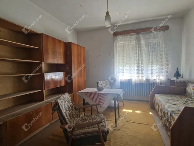 Eladó ház Bakonybánk 75 nm
