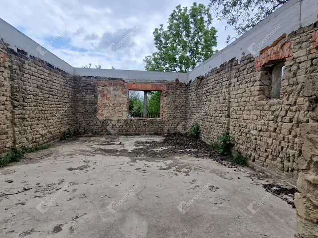 Eladó ház Csém 138 nm
