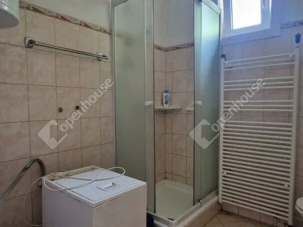 Eladó ház Komárom, Szőny 75 nm