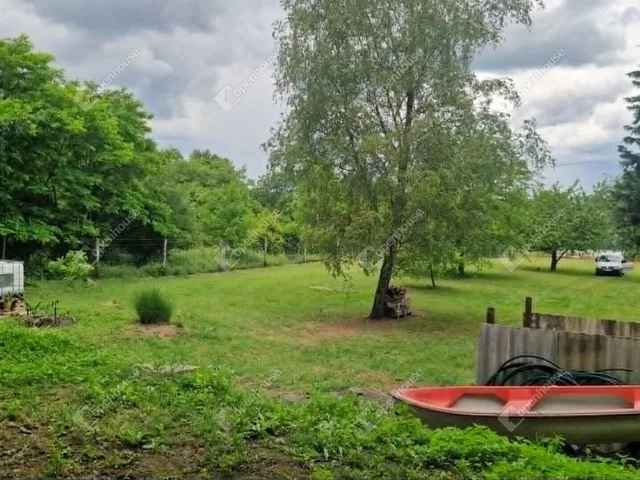 Eladó telek Dunaalmás 1303 nm