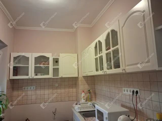 Eladó lakás Komárom 48 nm