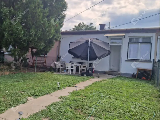 Eladó lakás Almásfüzitő 46 nm