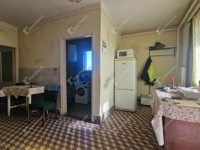 Eladó ház Komárom 112 nm