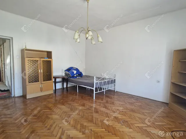 Eladó ház Komárom, Szőny 106 nm