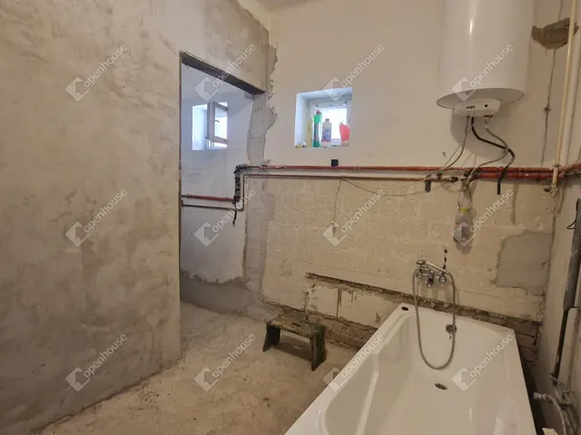 Eladó ház Komárom, Szőny 106 nm