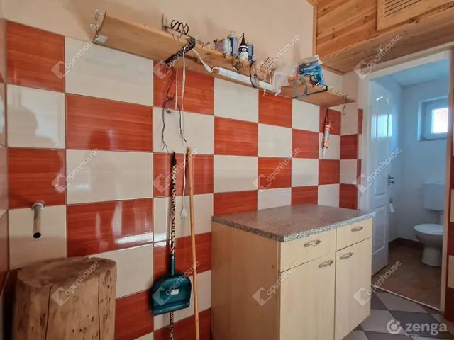Eladó telek Kisbér 3871 nm