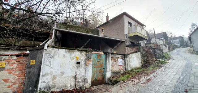 Eladó mezőgazdasági ingatlan Miskolc 280 nm