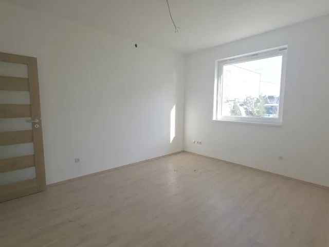 Eladó lakás Miskolc, Hejőcsaba 76 nm